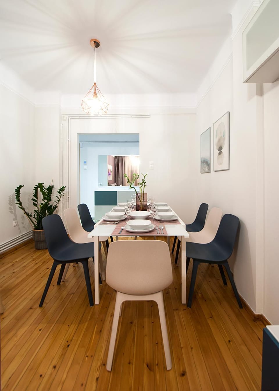 Large, Sunny, Modern apartment fully renovated, next to Agia Sofia Apartment in Thessaloniki