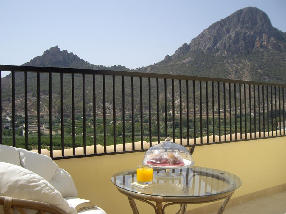 Day, Balcony/Terrace