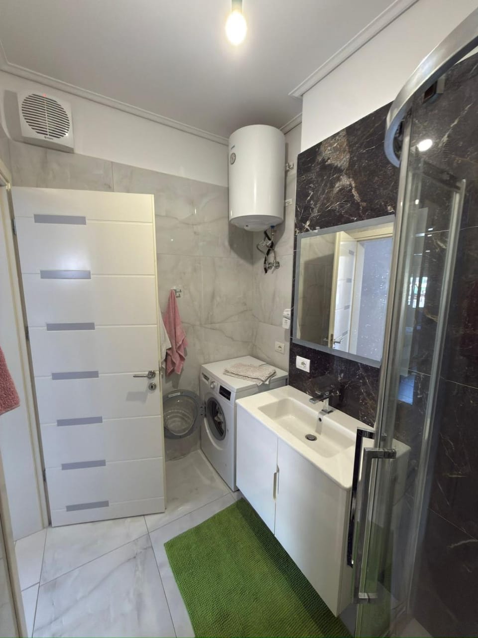 Shower, Toilet, towels, laundry