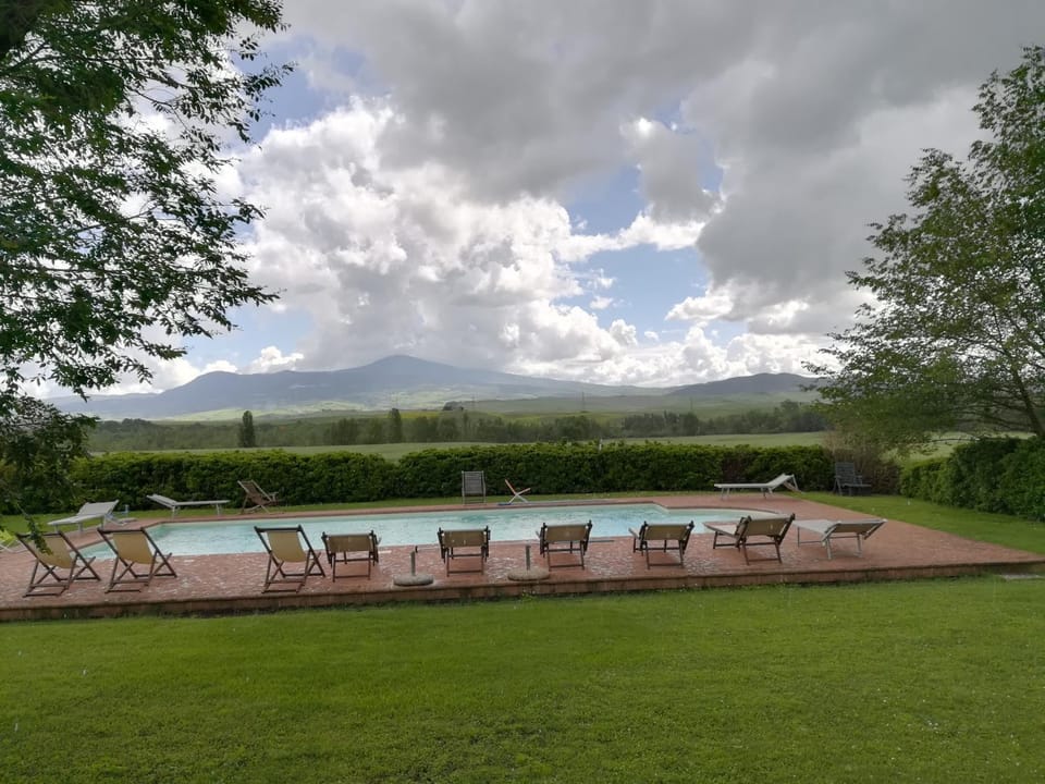 Property building, Nearby landmark, Natural landscape, Activities, Garden, Garden view, Mountain view, Pool view, Swimming pool, sunbed