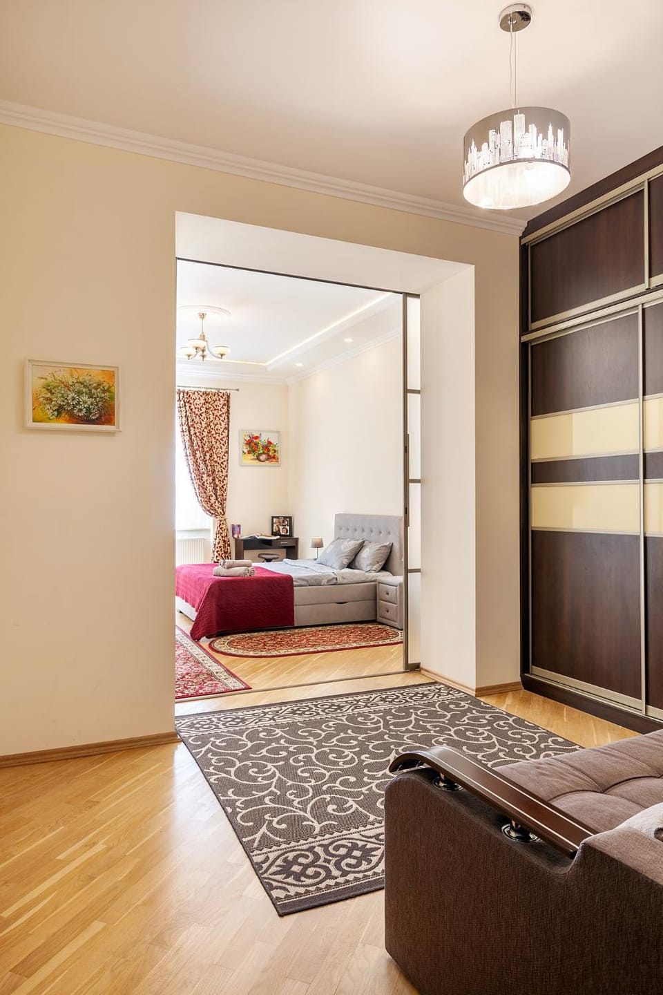 Communal lounge/ TV room