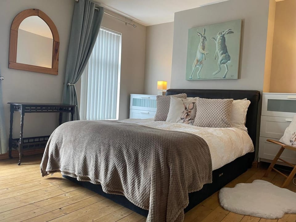 Derry City center townhouse House in Londonderry