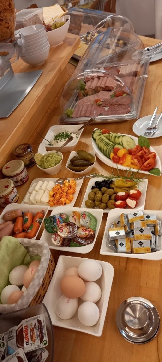 Buffet breakfast