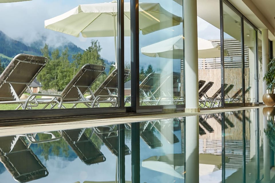 View (from property/room), Mountain view, Pool view, Swimming pool