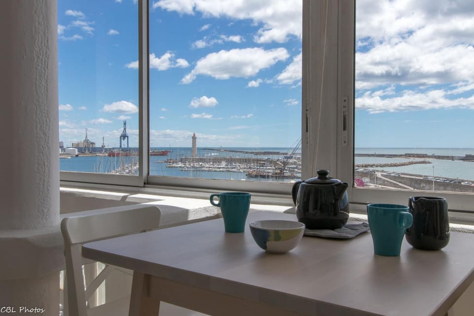 Dining area, Sea view