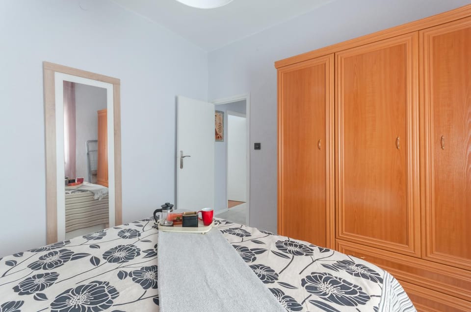 21 Gumers Apartment in Madrid