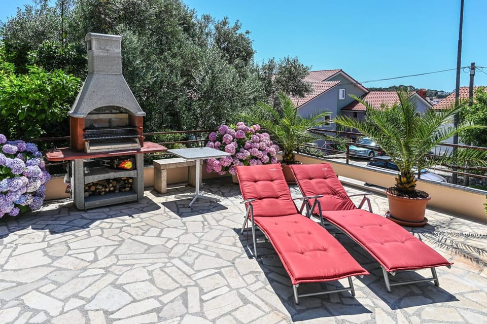 BBQ facilities, BBQ facilities