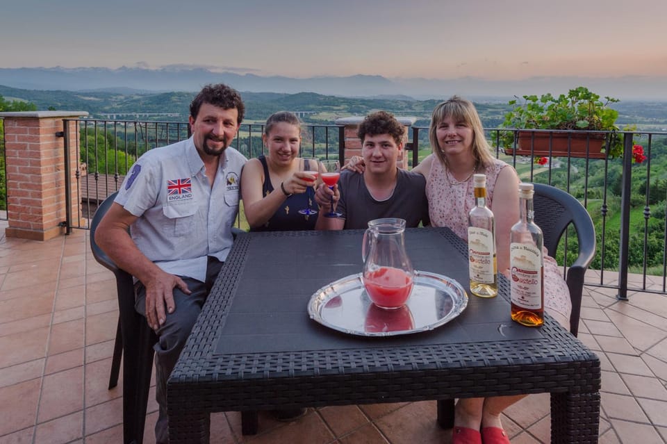 Staff, Mountain view, Family