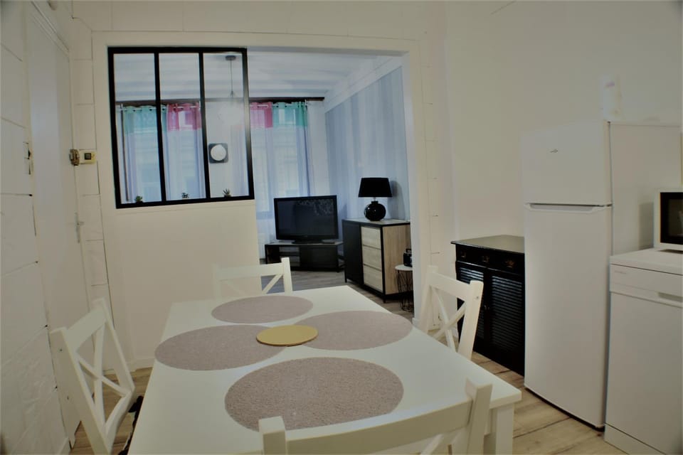 Welcome Calais Centre St Pierre Fontinettes Apartment in Calais