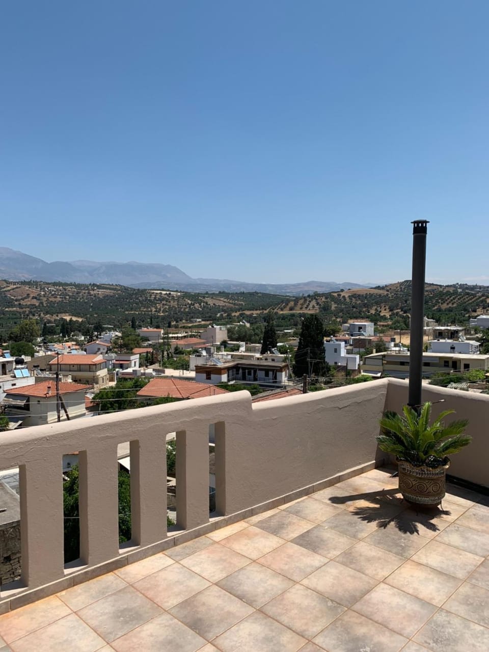 Balcony/Terrace, Mountain view
