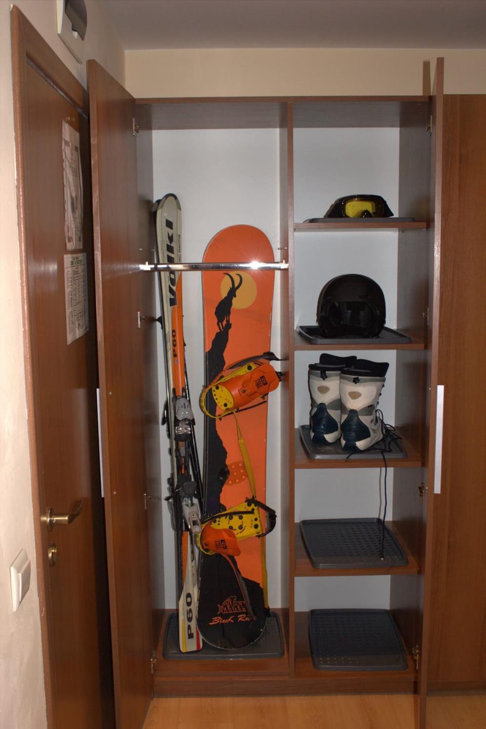 Skiing