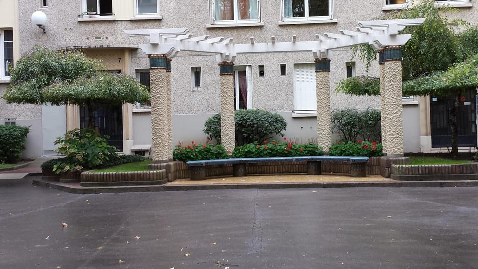 Property building, Garden