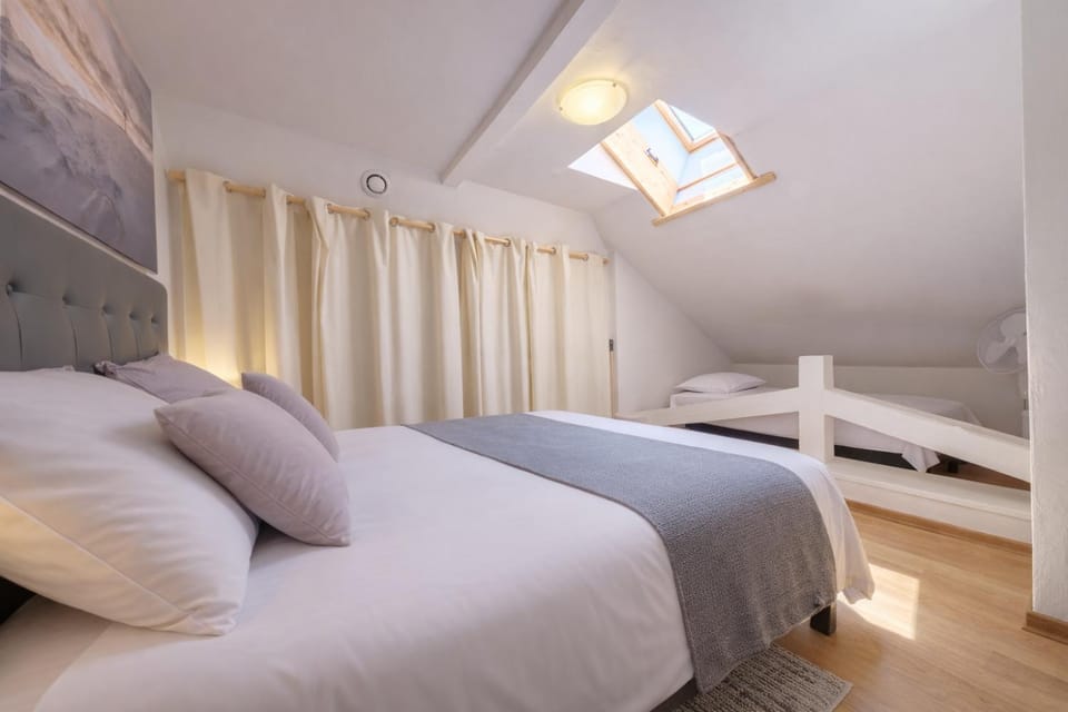 Duplex 54 m2, 2 chambres, 3 lits, CLIMATISATION, parking privé 500 m du centre - Gîtes La Tarine - LABEL GÎTE DE FRANCE Apartment in Haute-Savoie
