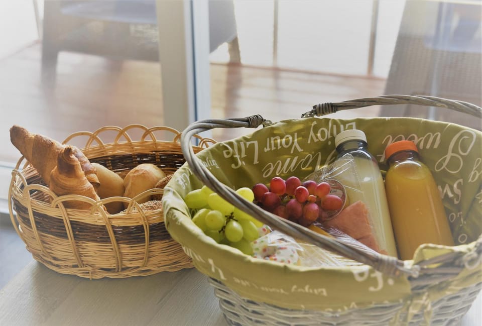 Continental breakfast