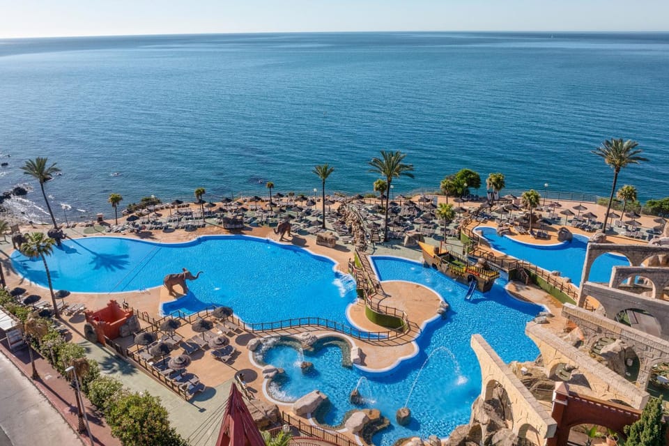 Activities, View (from property/room), Beach, Sea view, Swimming pool, Entertainment