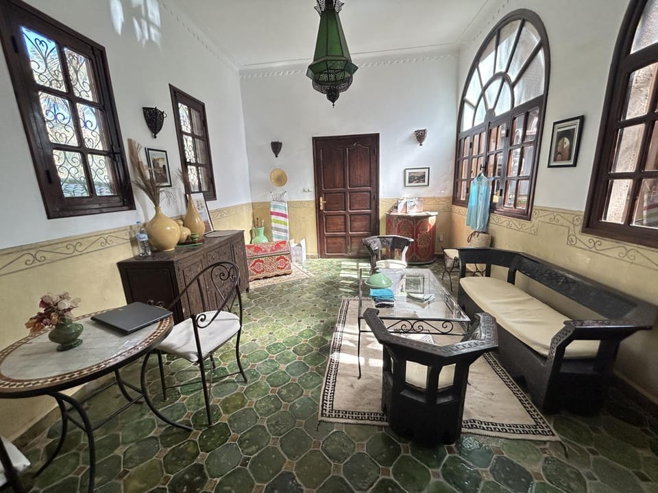 Living room, Seating area, Dining area, Internal: Not applicable to any particular room