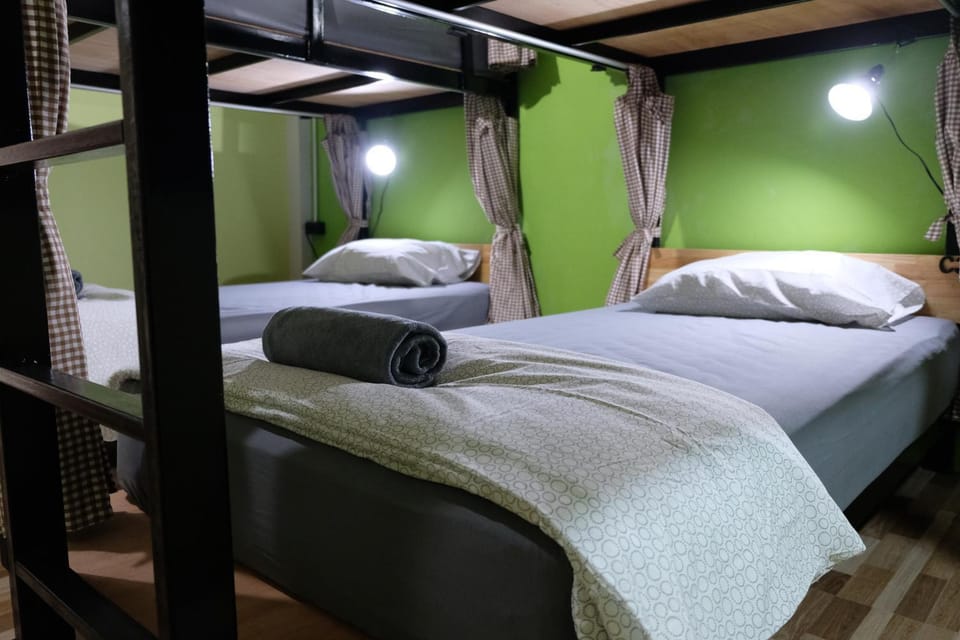 bunk bed