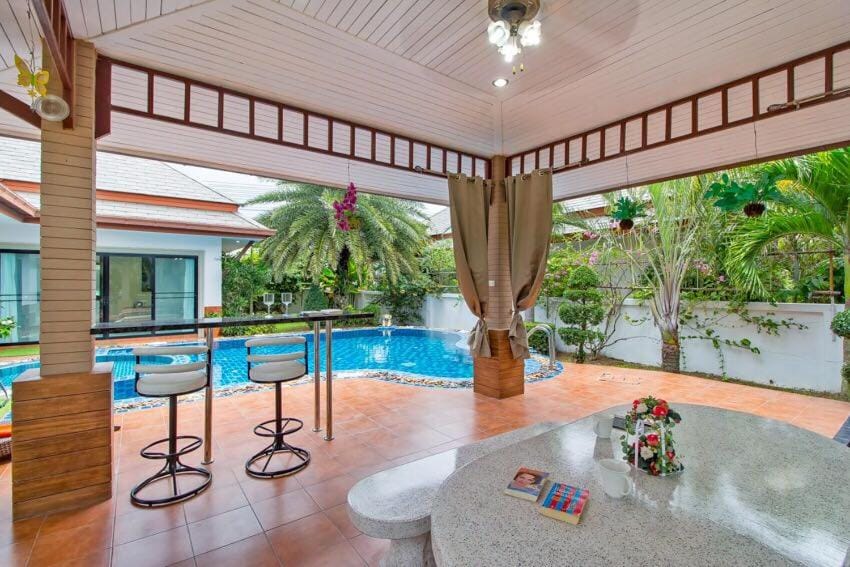 Villa Nataly Villa in Pattaya City
