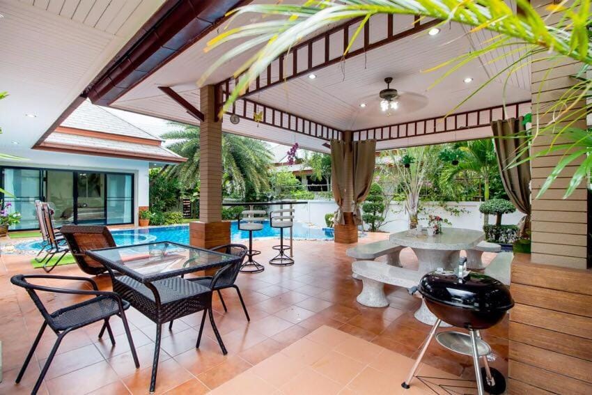 Villa Nataly Villa in Pattaya City