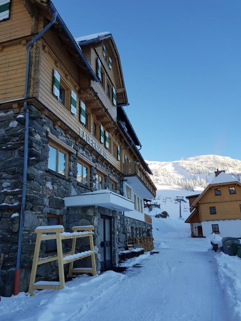 Tauernhaus Appartment Apartment hotel in Styria