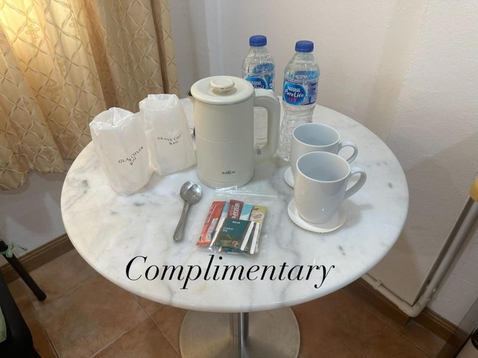 Coffee/tea facilities