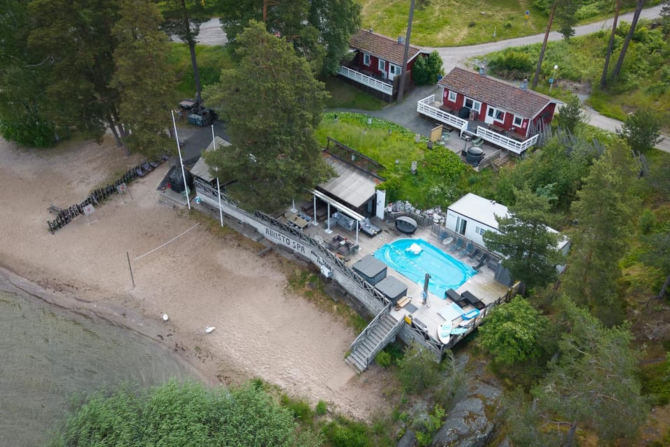 Airisto Hill & Inn - Two Beach Cabins Cabin in Finland