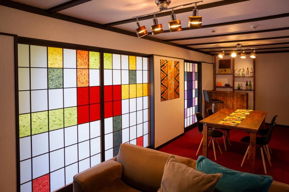 Living room, Lounge or bar, Other, Photo of the whole room, Decorative detail, Decorative detail, Dining area
