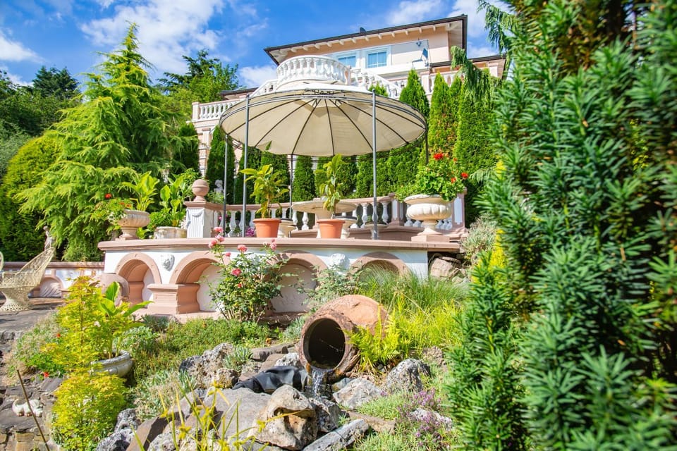 BBQ facilities, Garden, Balcony/Terrace