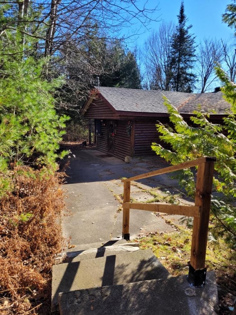 Chalet "Ici et maintenant, sur le lac" Chalet in Quebec