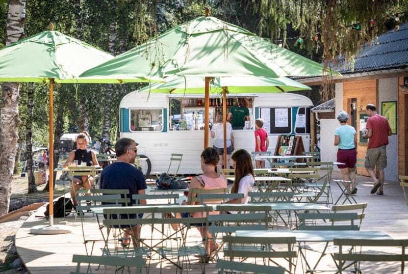 Patio, Restaurant/places to eat