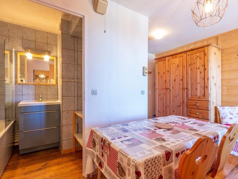 Appartement cosy 5 pers à Plagne Soleil avec WIFI - FR-1-351-68 Apartment in Mâcot-la-Plagne