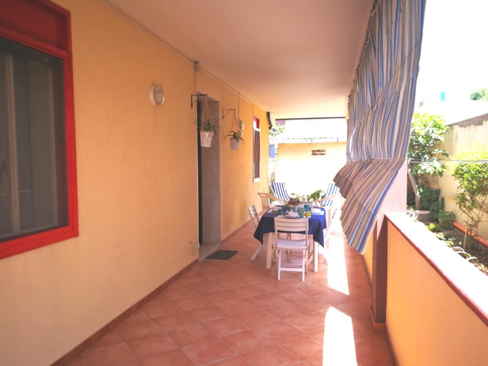 Balcony/Terrace, Dining area, Garden view