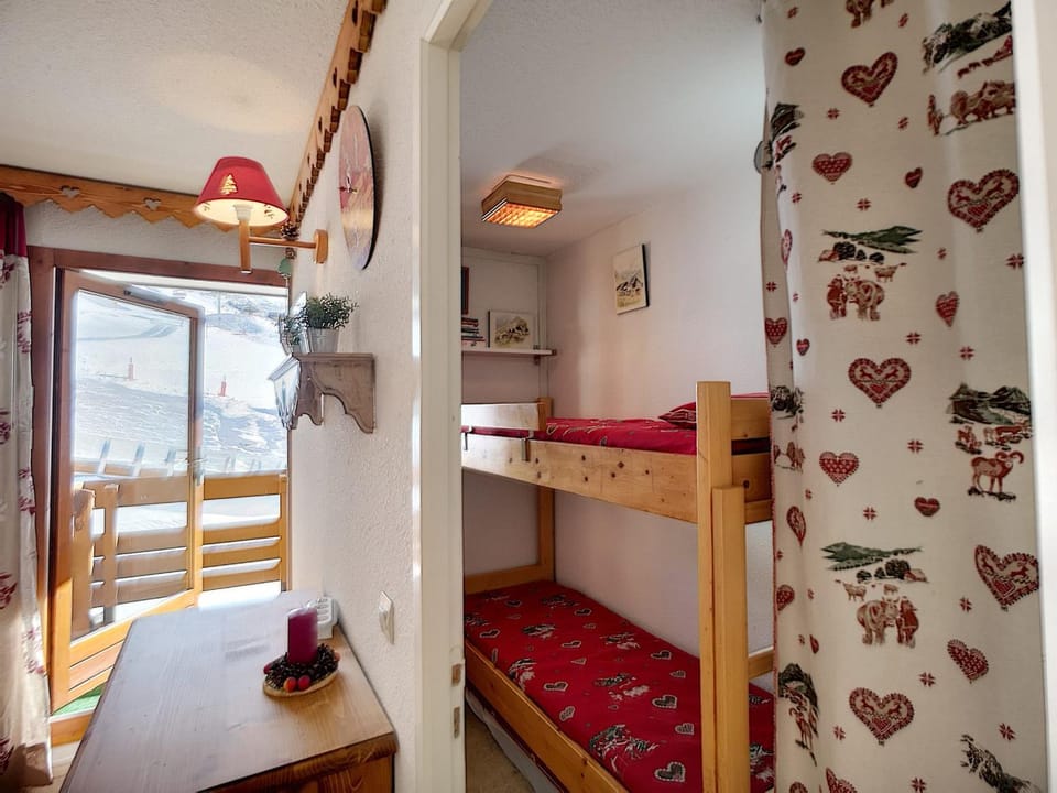 2 pièces confortables 4 pers, ski aux pieds, parking gratuit Apartment in Les Allues