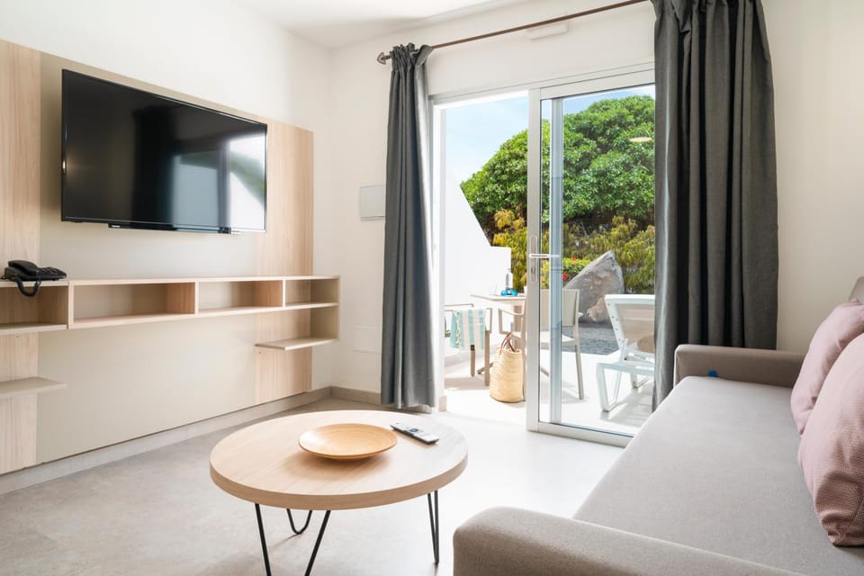 TV and multimedia, Living room