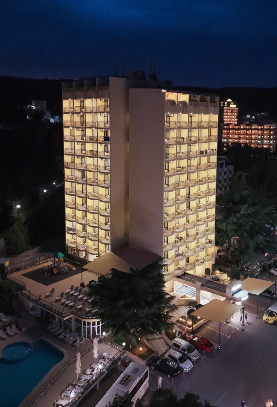 Property building, Night, Bird's eye view, Pool view, Swimming pool, Parking