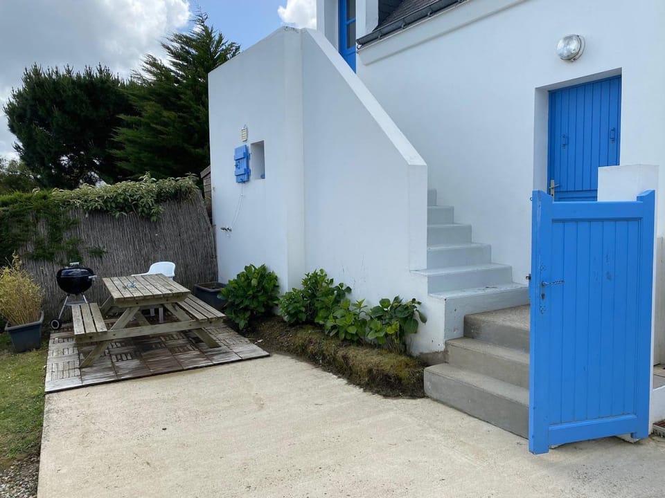 Maison 1 chambre avec jardin proche plage des Grands Sables - FR-1-418-163 House in Locmaria