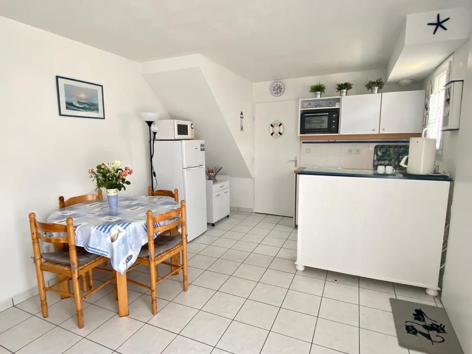 Maison avec Piscine - 150m de la Mer - Bretignolles-sur-Mer - FR-1-231-189 House in Pays de la Loire