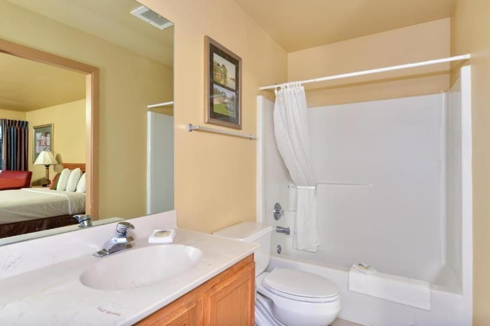 Toilet, Bathroom