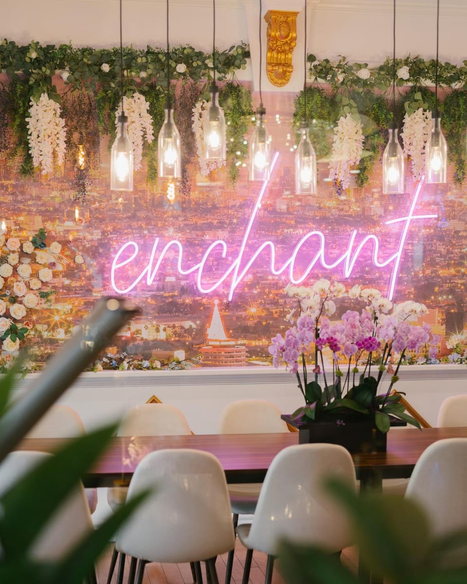 Restaurant/places to eat, Restaurant/places to eat
