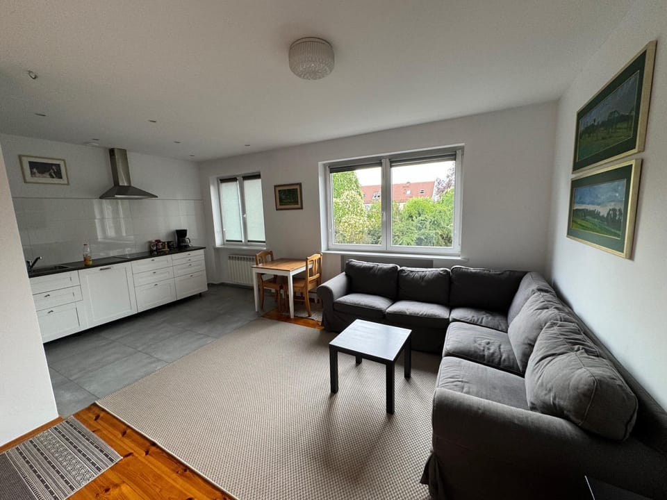 Kitchen or kitchenette, Living room, Seating area