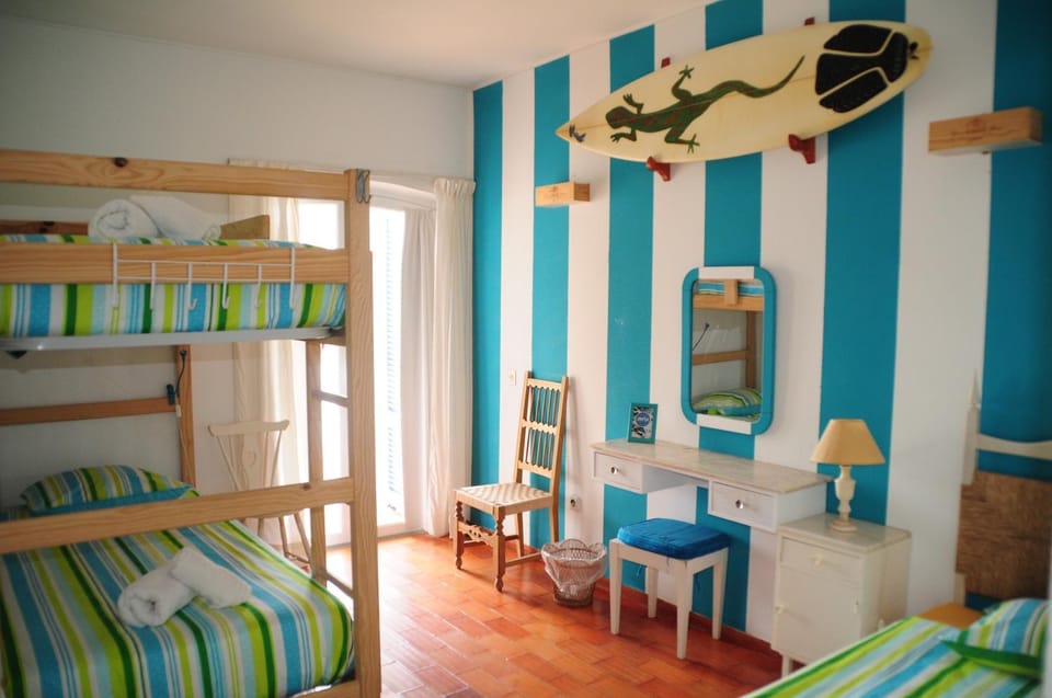 bunk bed