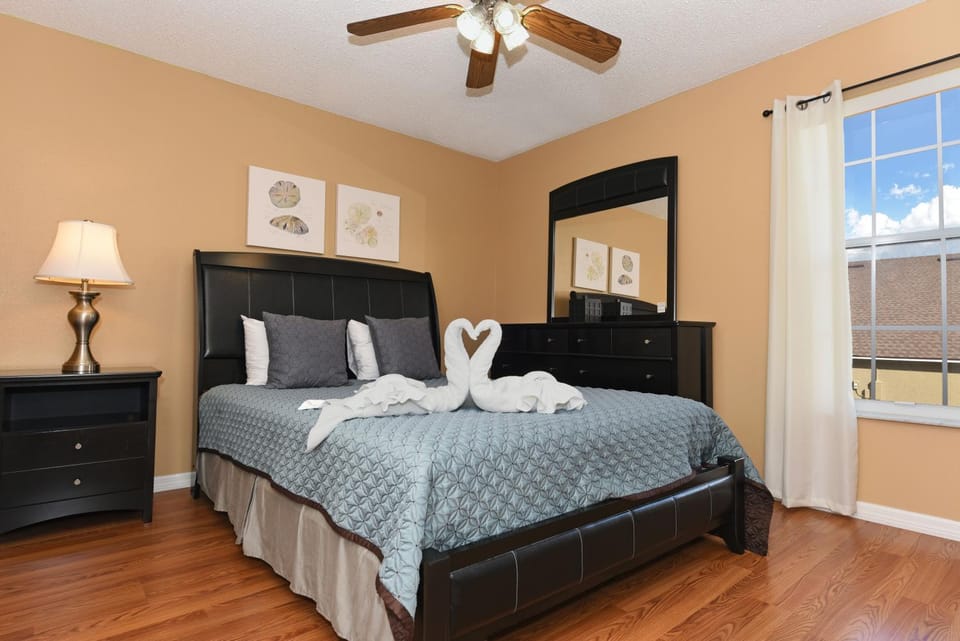 5BR Golden Pond Resort Family Villa with Pool Near Disney House in Four Corners