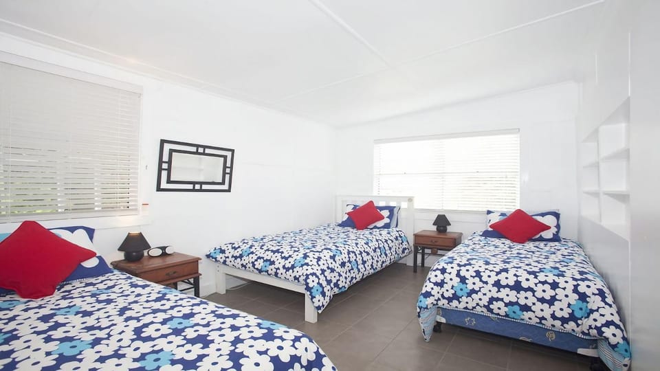 My Blue Heaven Dog Friendly House in Lennox Head