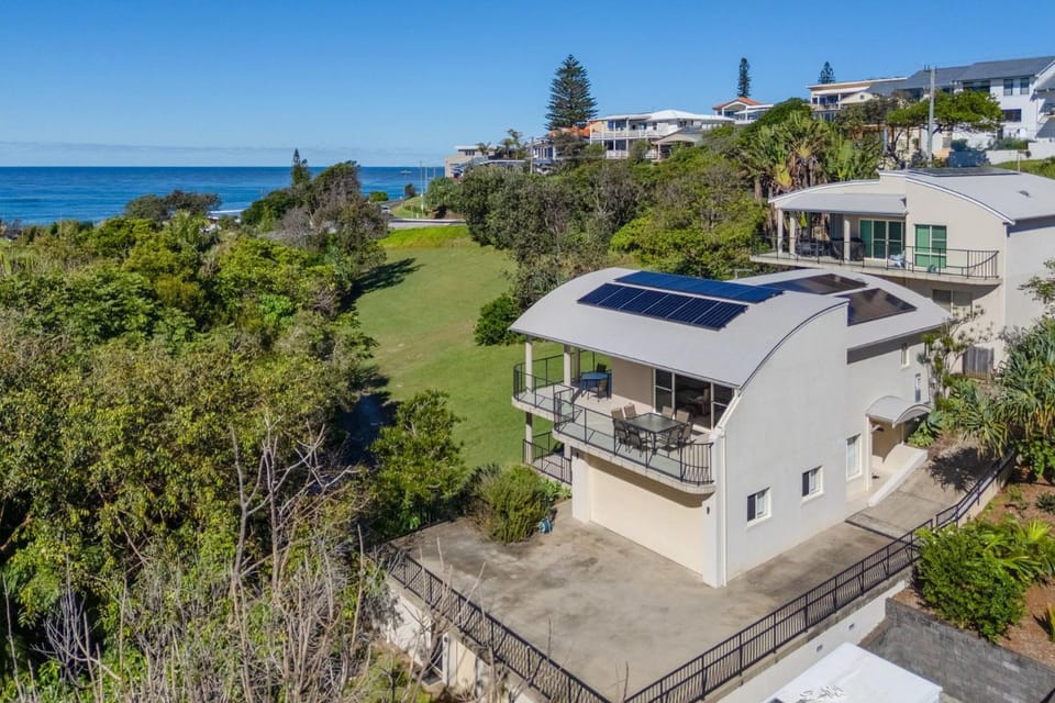 Surfside House in East Ballina