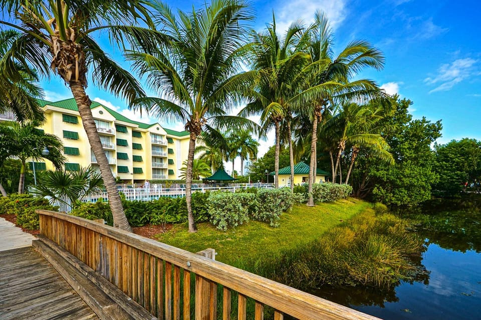 KWSS210 Sunrise Suites Bonaire Suite #210 Apartment in Key West