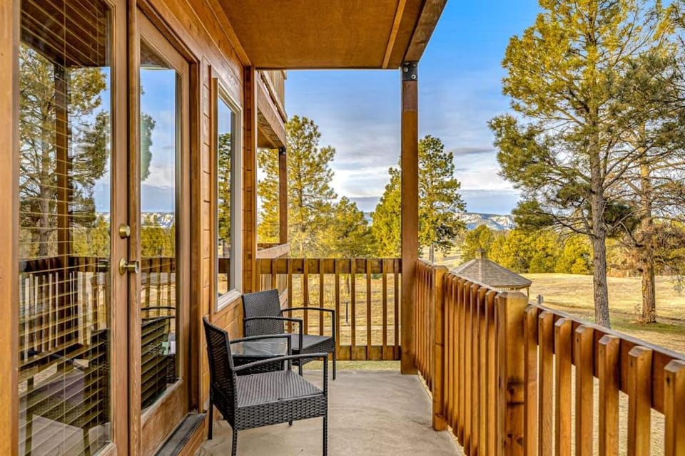 Golf Course Bad Boy Apartment in Pagosa Springs