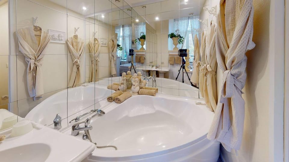 Château de Beaucamp - Castel des anges Bed and Breakfast in Hauts-de-France