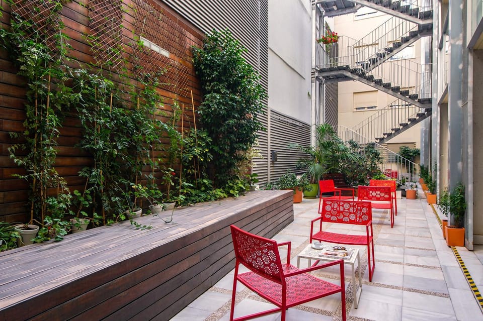 Patio, Inner courtyard view