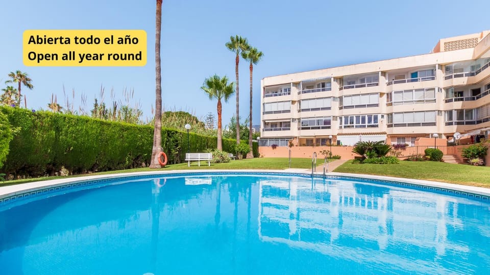 Vistamarina A 401 by IVI Real Estate Apartment in Torremolinos