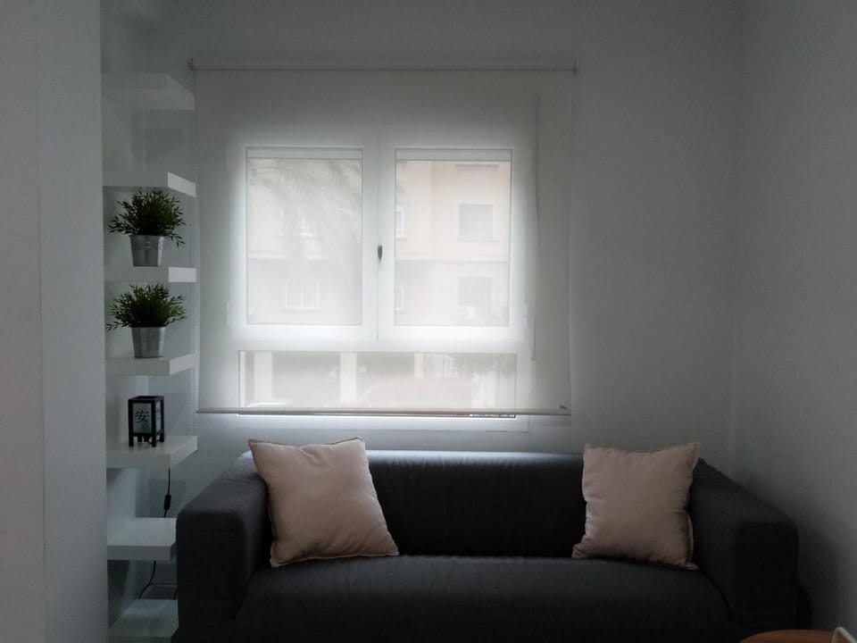 Santos Office by Azahar Stay Apartment in Valencia